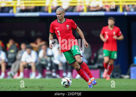 Dortmund, Allemagne. 22 juin 2024. Portugal Pepe lors du match Turquie vs Portugal UEFA Group F au stade BVB, Dortmund, Allemagne, le 22 juin 2024 crédit : Every second Media/Alamy Live News Banque D'Images