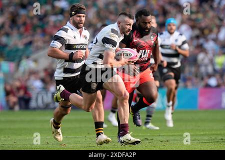 Twickenham Stadium, Londres, Royaume-Uni. 22 juin 2024. Killik Cup Rugby, Barbarians versus Fidji ; Jonny May des Barbarians court pour marquer un Try Credit : action plus Sports/Alamy Live News Banque D'Images