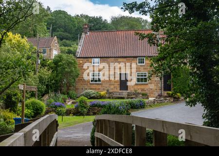 Hameau ou village de Littlebeck dans le parc national de North York Moors, North Yorkshire, Angleterre, Royaume-Uni Banque D'Images