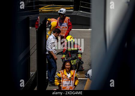 Montmelo, Espagne, 22 juin 2024, incendie dans McLaren Motorhome au Grand Prix d'Espagne. Qualifications, 10e manche du championnat de formule 1 2024. Crédit : Michael Potts/Alamy Live News Banque D'Images