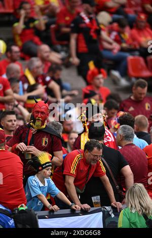 Cologne, Allemagne. 22 juin 2024. Supporters (Belgique) lors du match UEFA Euro Allemagne 2024 entre Belgique 2-0 Roumanie au stade de Cologne le 22 juin 2024 à Cologne, Allemagne. Crédit : Maurizio Borsari/AFLO/Alamy Live News Banque D'Images