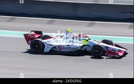 22 juin 2024 Monterey, CA, États-Unis le pilote Sting Ray Robb/Goodheart animal Health entrera en virage un lors du Firestone Grand Prix de Monterey IndyCar Practice 2 au WeatherTech Raceway Laguna Seca Monterey, CA Thurman James/CSM Banque D'Images