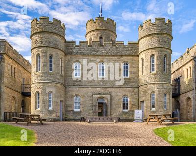 11 mai 2024 : Jedburgh, Borders, Scotland, UK - Jedburgh Castle, la prison de réforme basée sur le système John Howard, sur lequel la construction a commencé en 1820 Banque D'Images