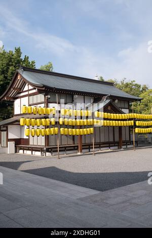 Lanternes en papier ou Chochin au sanctuaire Hiroshima Gokoku Hiroshima Japon Banque D'Images