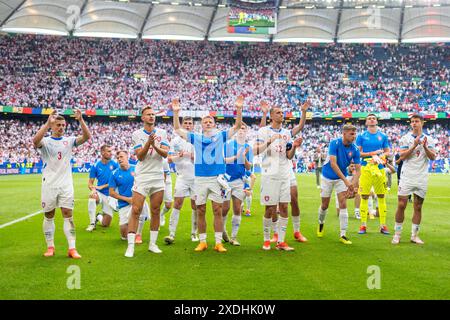 Hambourg, Allemagne. 22 juin 2024. Les joueurs de la Tchéquie vus après le match UEFA Euro 2024 dans le groupe B entre la Géorgie et la Tchéquie au Volksparkstadion à Hambourg. Crédit : Gonzales photo/Alamy Live News Banque D'Images