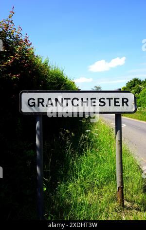 Le panneau du village de Grantchester Banque D'Images