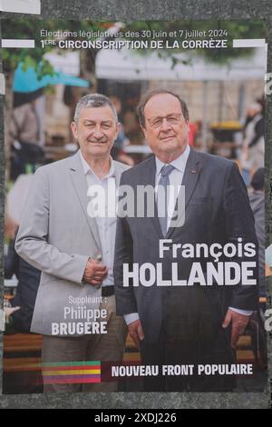 Corrèze, France. 23 juin 2024. François Hollande candidat aux élections législatives des 30 juin et 7 juillet 2024 en Corrèze. Affiche électorale de l'ancien président de la République française François Hollande candidat à la députation de la 1ère circonscription du département de la Corrèze. Il fait partie de la coalition électorale 'Nouveau Front populaire/Nouveau Front populaire'. Ces élections législatives anticipées en France font suite à la dissolution de l'Assemblée nationale par le président de la République française Emmanuel Macron. Emmanuel Macron a décidé de dissoudre l'Assemblée nationale en réponse à la Banque D'Images