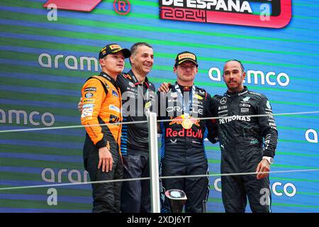 Podium : NORRIS Lando (gbr), McLaren F1 Team MCL38, VERSTAPPEN Max (Ned), Red Bull Racing RB20, HAMILTON Lewis (gbr), Mercedes AMG F1 Team W15, portrait lors de la formule 1 Aramco Gran Premio de Espana 2024, 10ème manche du Championnat du monde de formule 1 2024 du 21 au 23 juin, 2024 sur le circuit de Barcelona-Catalunya, à Montmeló, Espagne - photo Florent Gooden / DPPI Banque D'Images