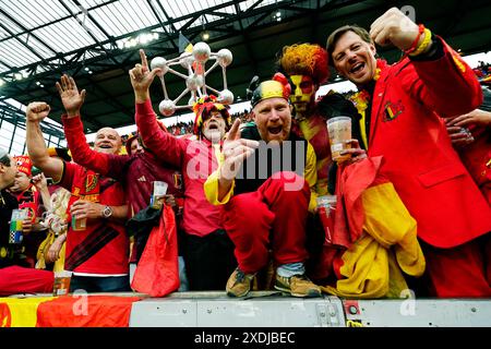 Koln, Allemagne. 22 juin 2024. Les supporters belges lors du match UEFA Euro 2024 entre la Belgique et la Roumanie, Groupe E, date 2, ont joué au Rhein Energie Stadium le 22 juin 2024 à Koln, en Allemagne. (Photo de Bagu Blanco/PRESSINPHOTO) crédit : AGENCE SPORTIVE PRESSINPHOTO/Alamy Live News Banque D'Images