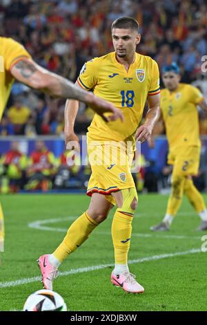 Razvan Marin (18 ans) de Roumanie photographié lors d'un match de football entre les équipes nationales de Belgique, appelé les Red Devils et de Roumanie lors de la deuxième journée du Groupe E dans la phase de groupes du tournoi UEFA Euro 2024 , le dimanche 22 juin 2024 à Cologne , Allemagne . PHOTO SPORTPIX | David Catry Banque D'Images