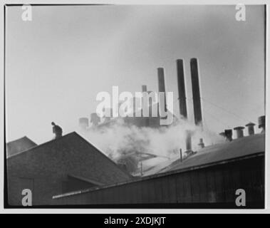 Pittsburgh plate Glass Co., Columbia Chemical Division. Cheminées I. Gottscho-Schleisner Collection Banque D'Images