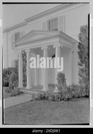 Jay O'Brien, résidence au 990 Adam Rd., Palm Beach, Floride. Détail de l'entrée. Collection Gottscho-Schleisner Banque D'Images