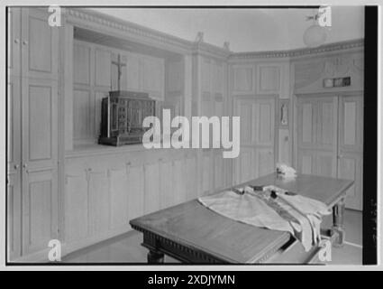 Chapelle de Thomas More, 268 Park préparé, New Haven, Connecticut. Sacristie. Collection Gottscho-Schleisner Banque D'Images