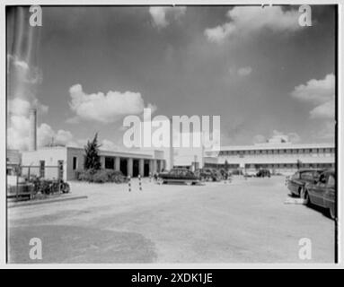 Esso Building, Baton Rouge, Louisiane. Portail d'entrée. Collection Gottscho-Schleisner Banque D'Images