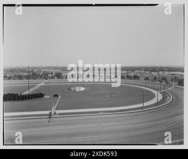 Roosevelt Raceway, Westbury, long Island. Collection Infield II. Gottscho-Schleisner Banque D'Images