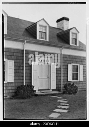 James S. Yates, résidence à East Hampton, long Island. Détail de l'entrée. Collection Gottscho-Schleisner Banque D'Images