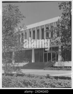 Capital Cars Distributors, George Palmer Highway, Lanham, Maryland. Détail de l'entrée. Collection Gottscho-Schleisner Banque D'Images