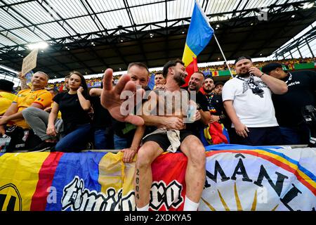 Koln, Allemagne. 22 juin 2024. Les fans de Roumanie lors du match UEFA Euro 2024 entre la Belgique et la Roumanie, Groupe E, date 2, ont joué au Rhein Energie Stadium le 22 juin 2024 à Koln, en Allemagne. (Photo de Bagu Blanco//Sipa USA) crédit : Sipa USA/Alamy Live News Banque D'Images