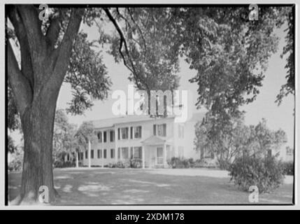 Charles L. Stillman, résidence sur Hall's Farm Rd, Fairfield, Connecticut. Façade d'entrée, à partir de la droite II. Gottscho-Schleisner Collection Banque D'Images