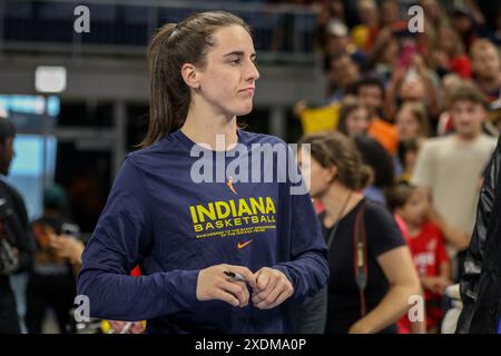 Chicago, États-Unis. 23 juin 2024. Chicago, USA, 23 juin 2024 : Caitlin Clark (22 Indiana Fever) est vue avant le match entre le Chicago Sky et Indiana Fever le dimanche 23 juin 2024 à Wintrust Arena, Chicago, USA. (PAS D'USAGE COMMERCIAL) (Shaina Benhiyoun/SPP) crédit : SPP Sport Press photo. /Alamy Live News Banque D'Images