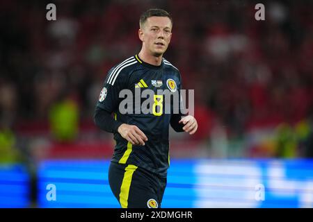 Stuttgart, Allemagne. 23 juin 2024. L'écossais Callum McGregor lors du match de l'UEFA Euro 2024 entre l'Écosse et la Hongrie, Groupe A, date 3, a joué au Mercedes-Benz Arena Stadium le 23 juin 2024 à Stuttgart, en Allemagne. (Photo de Bagu Blanco//Sipa USA) crédit : Sipa USA/Alamy Live News Banque D'Images
