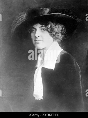 Blanche Oelrichs, Blanche Marie Louise Oelrichs, (1890-1950), poète américaine, dramaturge, auteur de poésie sous le nom de Michael Strange. Banque D'Images