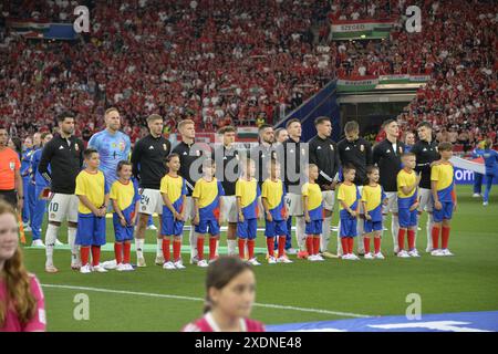 Stuttgart, Allemagne. 24 juin 2024. Cérémonie d'avant-match avant le match entre l'Écosse et la Hongrie à Stuttgart lors de L'EURO 2024 crédit : Paul Blake/Alamy News Banque D'Images