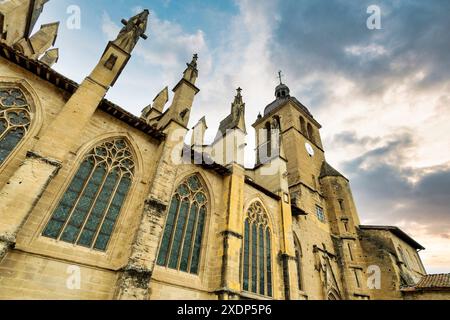 Saint-Antoine l'Abbaye labellisé les plus Beaux villages de France, église abbatiale, Isère, Auvergne-Rhône-Alpes, France Banque D'Images