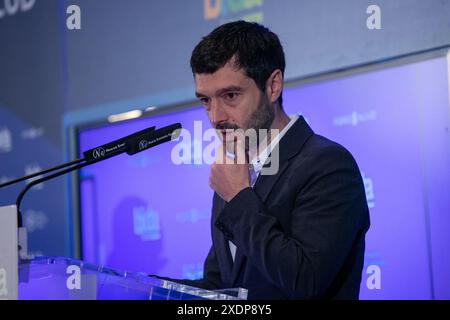 Madrid, Espagne. 24 juin 2024. Pablo Bustinduy, ministre des droits sociaux, de la consommation et de l'Agenda 2030 du gouvernement espagnol, participe ce matin à Madrid à un petit-déjeuner informatif. Crédit : D. Canales Carvajal/Alamy Live News Banque D'Images