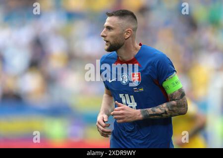 Dusseldorf, Allemagne. 21 juin 2024. Milan Skriniar de Slovaquie lors du match des Championnats d'Europe de l'UEFA à Dusseldorf Arena, Dusseldorf. Le crédit photo devrait se lire : Jonathan Moscrop/Sportimage crédit : Sportimage Ltd/Alamy Live News Banque D'Images