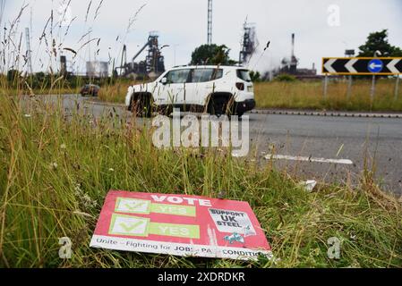 Les photos montrent les aciéries de Tata, Port Talbot, pays de Galles du Sud à la veille d'une grève prévue par les travailleurs le 8 juillet, des milliers de travailleurs sont confrontés à un licenciement. Banque D'Images