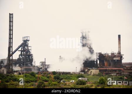 Les photos montrent les aciéries de Tata, Port Talbot, pays de Galles du Sud à la veille d'une grève prévue par les travailleurs le 8 juillet, des milliers de travailleurs sont confrontés à un licenciement. Banque D'Images