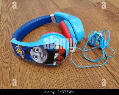 États-Unis. 19 janvier 2022. Casque pour enfant de marque Sakar avec illustrations de personnages Thomas et Friends, Lafayette, Californie, 19 janvier 2022. Photo de Tech Trends. (Photo de Gado/Sipa USA) crédit : Sipa USA/Alamy Live News Banque D'Images