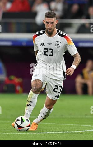 Robert Andrich (23 ans) de l'Allemagne photographié lors d'un match de football entre les équipes nationales de Suisse et d'Allemagne le troisième jour du groupe A dans la phase de groupes du tournoi UEFA Euro 2024 , le dimanche 23 juin 2024 à Francfort , Allemagne . PHOTO SPORTPIX | David Catry Banque D'Images
