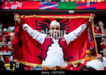 Fans von Albanien, GER, Albanie (ALB) vs Espagne (ESP), Fussball Europameisterschaft, UEFA EURO 2024, Gruppe B, 3. Spieltag, 24.06.2024 Foto : Eibner-Pressefoto/Michael Memmler Banque D'Images