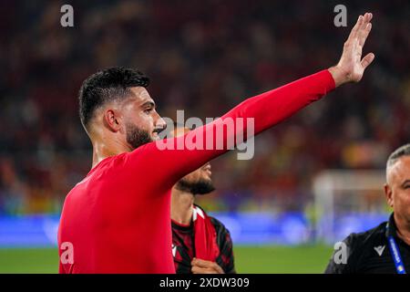 DUSSELDORF, ALLEMAGNE - 24 JUIN : Armando Broja, Albanais, agitant lors du match Groupe B - UEFA EURO 2024 opposant l'Albanie à l'Espagne à la Dusseldorf Arena le 24 juin 2024 à Dusseldorf, Allemagne. (Photo de Joris Verwijst/BSR Agency) Banque D'Images