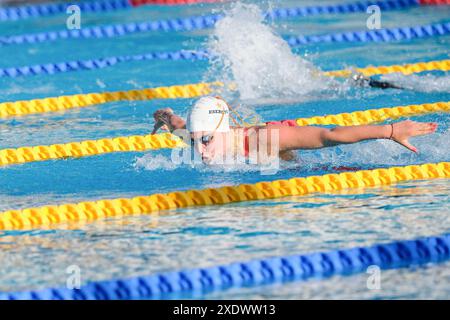 Rome, Italie. 23 juin 2024. Antonella Crispino (ITA) en action lors de la finale du 200m papillon féminin au 60ème Settecolli International Swimming. Crédit : SOPA images Limited/Alamy Live News Banque D'Images