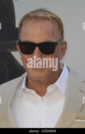 NY. 24 juin 2024. Kevin Costner à Arrivals for HORIZON : AN AMERICAN saga CHAPTER 1 Premiere, Regency Village Theatre, New York, NY, 24 juin 2024. crédit : Elizabeth Goodenough/Everett Collection/Alamy Live News Banque D'Images