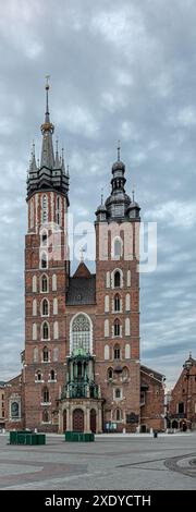 Eglise catholique de Marie Bazylika Mariacka à Cracovie, Pologne Banque D'Images