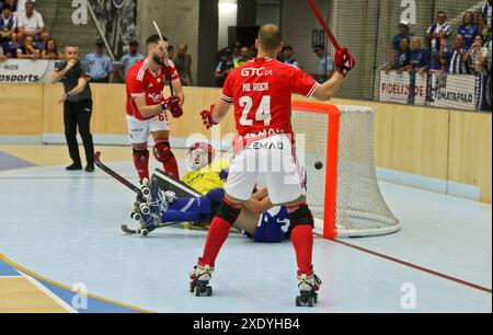 Porto, Portugal. 23 juin 2024. Porto, 23/06/2024 - Futebol Clube do Porto a accueilli Sport Lisboa e Benfica cet après-midi au Pavillon de l'Arena de Dragão, dans un match comptant pour le match 03 - Championnat national de hockey sur roulettes - finale - 2023/2024 crédit : Atlantico Press/Alamy Live News Banque D'Images