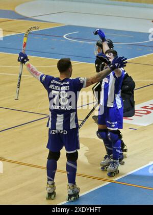 Porto, Portugal. 23 juin 2024. Porto, 23/06/2024 - Futebol Clube do Porto a accueilli Sport Lisboa e Benfica cet après-midi au Pavillon de l'Arena de Dragão, dans un match comptant pour le match 03 - Championnat national de hockey sur roulettes - finale - 2023/2024 crédit : Atlantico Press/Alamy Live News Banque D'Images