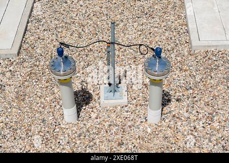 Capteur de mesure de pression redondant sur une canalisation de gaz pour l'automatisation de la commande de processus Banque D'Images