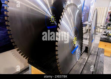 Disque diamant pour béton pour scies circulaires Banque D'Images