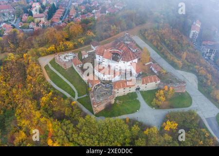 Citadelle historique de Brasov sur la colline de Straja Banque D'Images