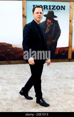 24 juin 2024, Los Angeles, CA, États-Unis : LOS ANGELES - 24 juin : Giovanni Ribisi au HORIZON Chapter 1 première au TCL Chinese Theater IMAX le 24 juin 2024 à Los Angeles, CA (crédit image : © Kay Blake/ZUMA Press Wire) USAGE ÉDITORIAL SEULEMENT! Non destiné à UN USAGE commercial ! Banque D'Images