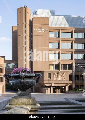 16 janvier 2024 Liverpool, Merseyside, Royaume-Uni Queen Elizabeth II Crown Law courts à Derby Square, dans le centre-ville de Liverpool Banque D'Images