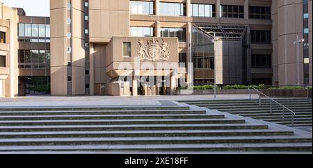 16 janvier 2024 Liverpool, Merseyside, Royaume-Uni Queen Elizabeth II Crown Law courts à Derby Square, dans le centre-ville de Liverpool Banque D'Images