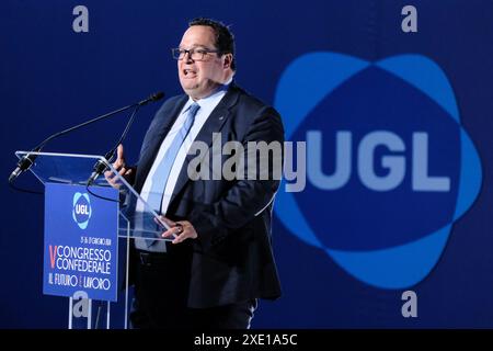 Roma, Italie. 25 juin 2024. Il sottosegretario al lavoro Claudio Durigon in occasione del 5 congresso confederale UGL, a Roma, Martedì 25 Giugno 2024 (foto Mauro Scrobogna/LaPresse) sous-secrétaire au travail Claudio Durigon à l’occasion du 5e congrès confédéral de l’UGL, à Rome, mardi 25 2024 juin (photo de Mauro Scrobogna/LaPresse) crédit : LaPresse/Alamy Live News Banque D'Images