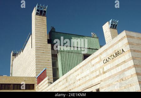 Palais des Festivals de Cantabria (par l'architecte Sáenz de Oiza). Santander. La Cantabrie. Espagne Banque D'Images