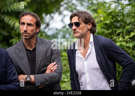 Torino, Italie. 25 juin 2024. Paolo Vanoli nouvel entraîneur-chef du Torino FC visite Superga à Turin, où le 4 mai 1949, l'avion transportant l'ensemble de l'équipe de football Torino (populairement connu sous le nom de Grande Torino), s'est écrasé dans le mur de soutènement à l'arrière de la basilique de Superga - mardi 25 juin 2024. Sport - soccer . (Photo de Marco Alpozzi/Lapresse) crédit : LaPresse/Alamy Live News Banque D'Images